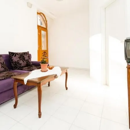Budget Old Town -two-bedroom With Sofa Bed - Resticeva Street - Br2 Апартаменты Дубровник