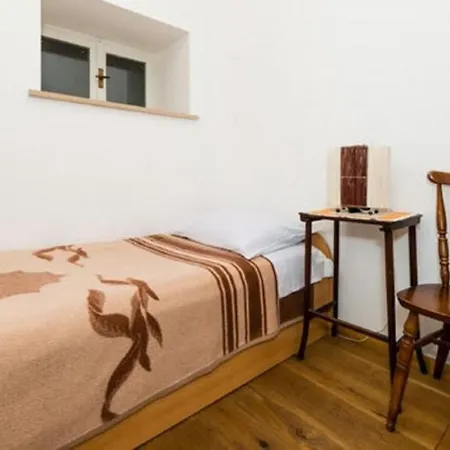 Budget Old Town -two-bedroom With Sofa Bed - Resticeva Street - Br2 Apartment Dubrovnik